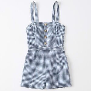 • Abercrombie & Fitch • Gingham Romper